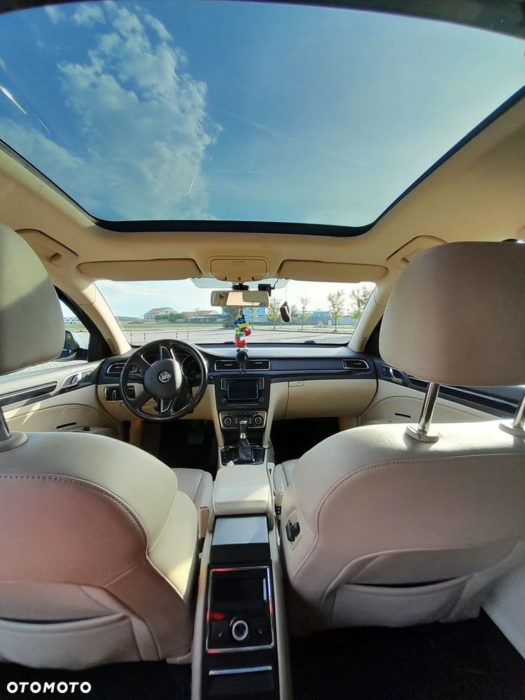 Skoda Superb 2.0 TDI L&K DSG - 6