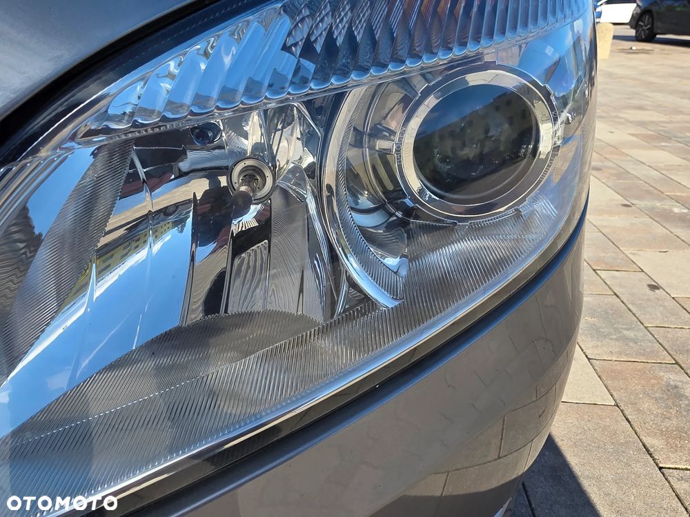Skoda Fabia 1.2 TSI Ambition Plus - 29