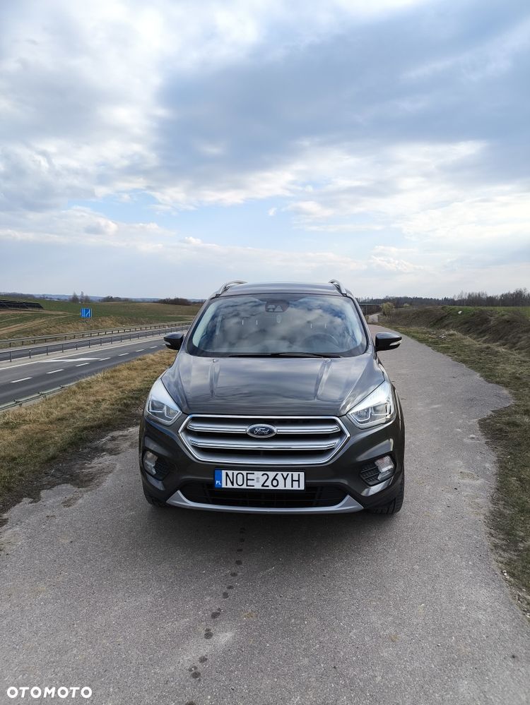 Ford Kuga - 2