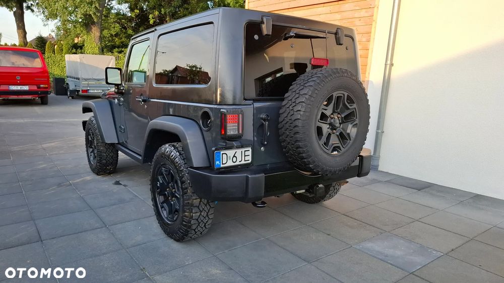 Jeep Wrangler - 5