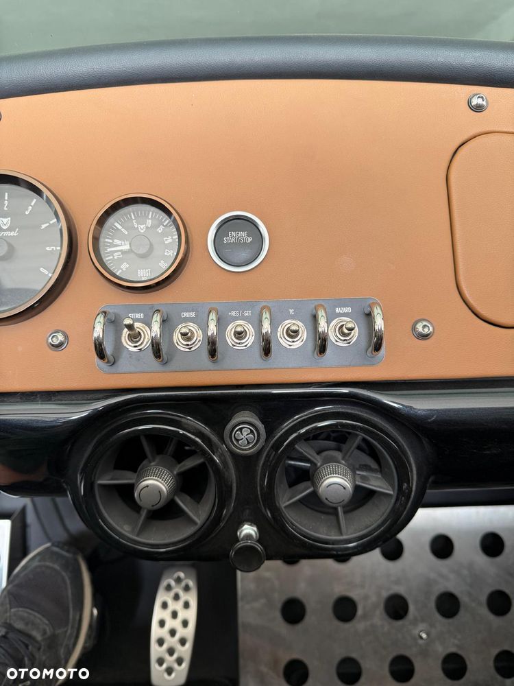 Vanderhall Venice - 14