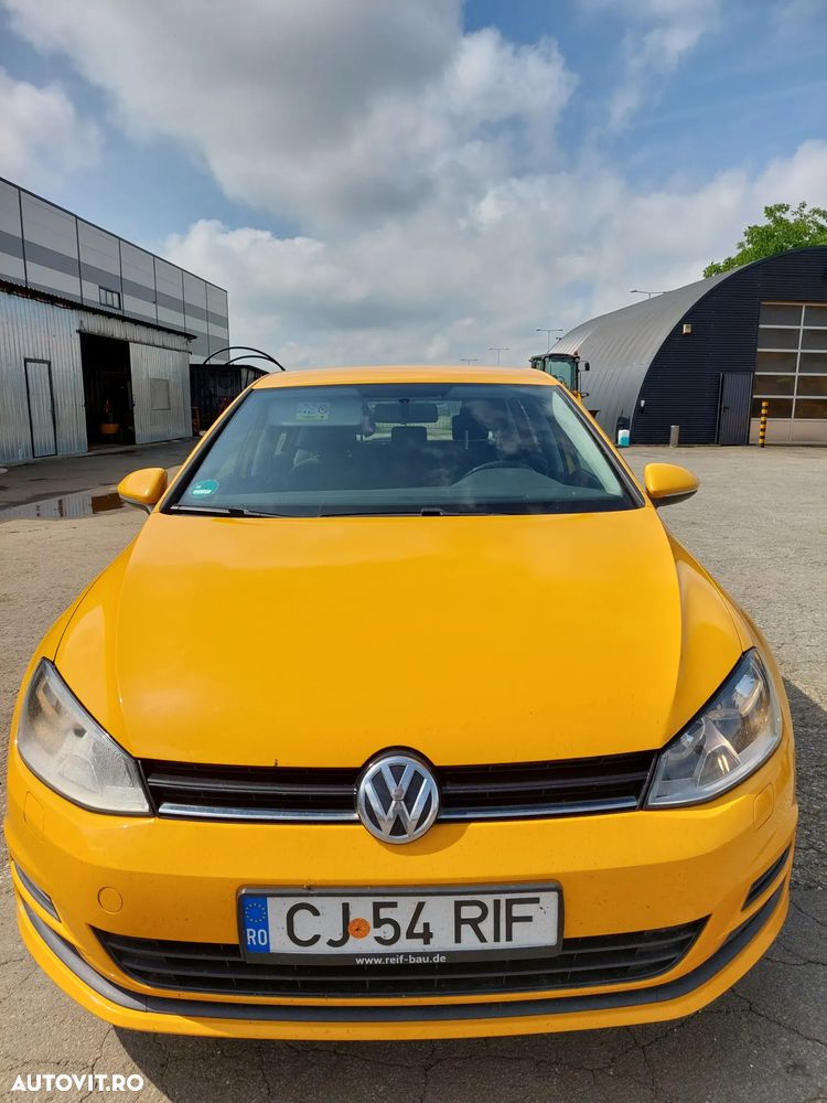 Volkswagen Golf 1.6 TDI DPF Trendline - 2