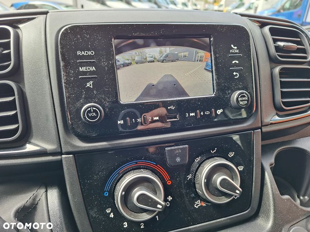 Fiat WYPRZEDAŻ!! SUPER CENA !!DUCATO SKRZYNIA L4 4,2m długa, 140KM, Wzmocnione zawieszenie tylne, Hak, koło zapasowe, Kamera cofania - 34
