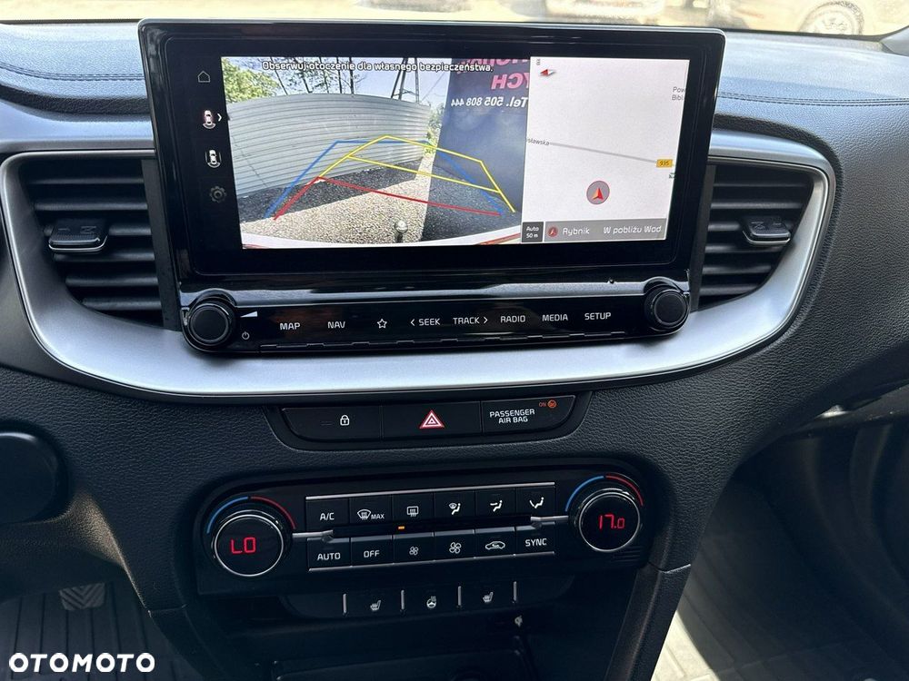 Kia Ceed - 25