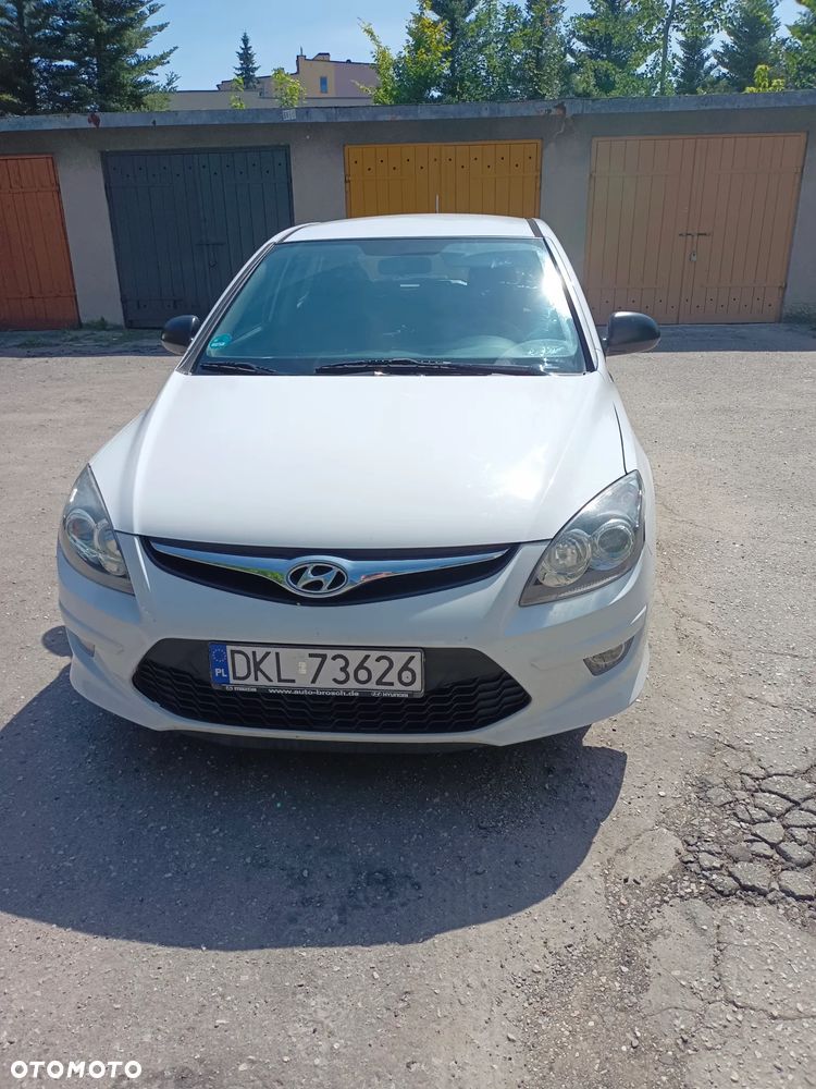 Hyundai i30 1.4 Base + World Cup - 17