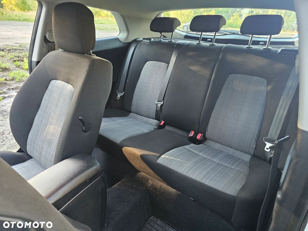 Kia Ceed 1.4 Comfort + - 24