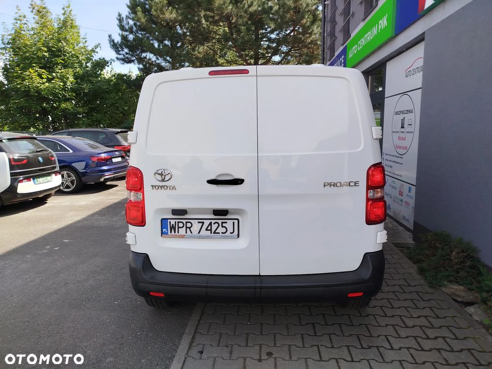Toyota PROACE - 5