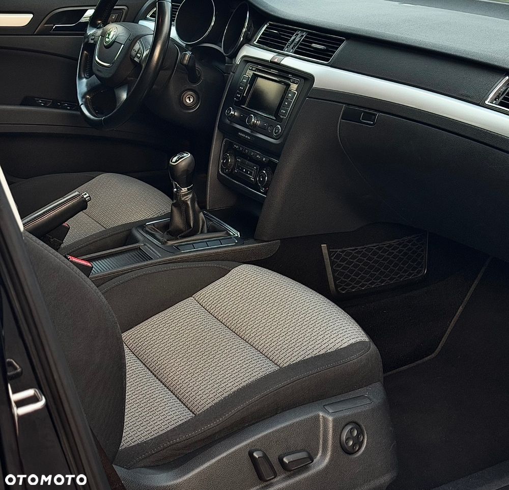 Skoda Superb 1.4 TSI Exclusive - 10