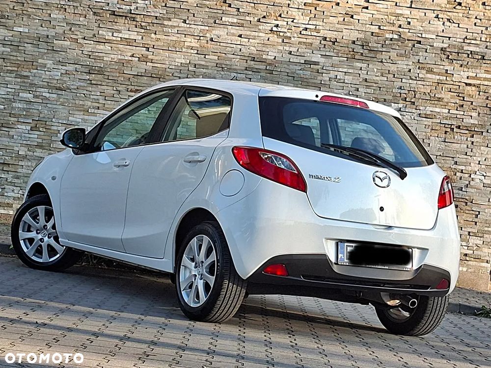 Mazda 2 1.3 Exclusive - 23