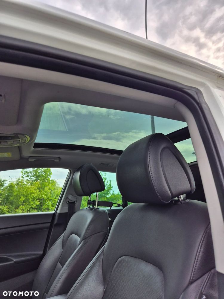 Hyundai Tucson 1.7 CRDI BlueDrive Premium 2WD DCT - 21