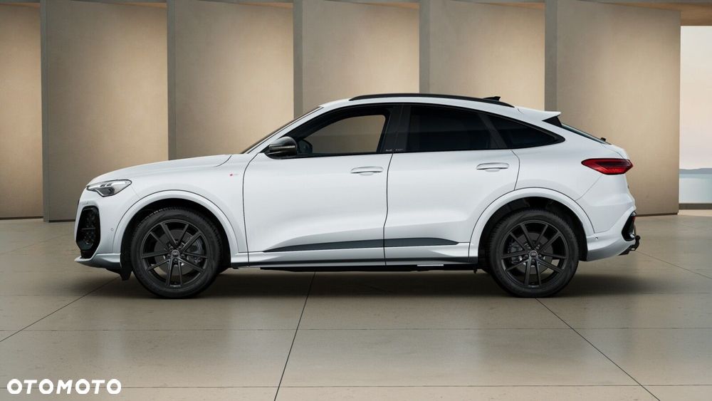 Audi Q5 Sportback - 3