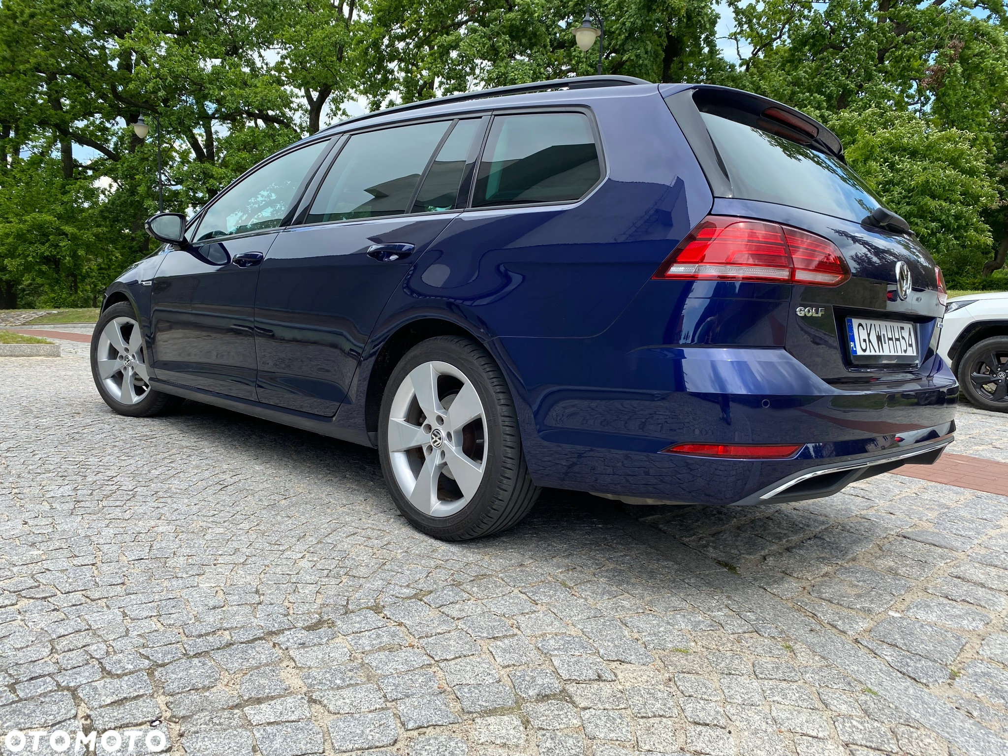 Volkswagen Golf - 3