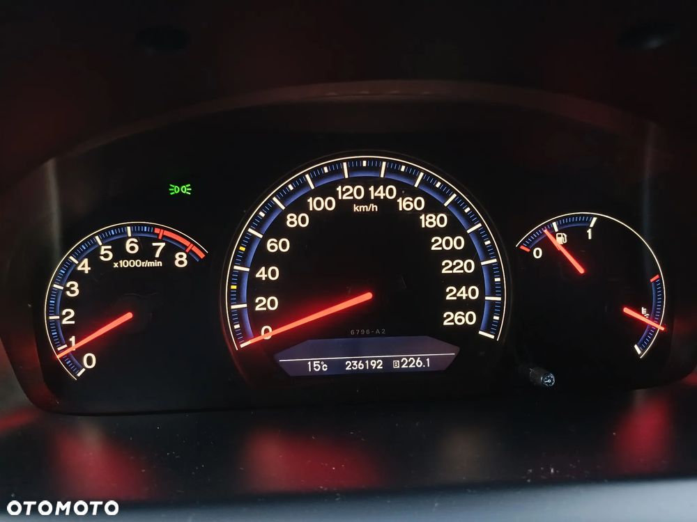Honda Accord 2.0 Executive - 8