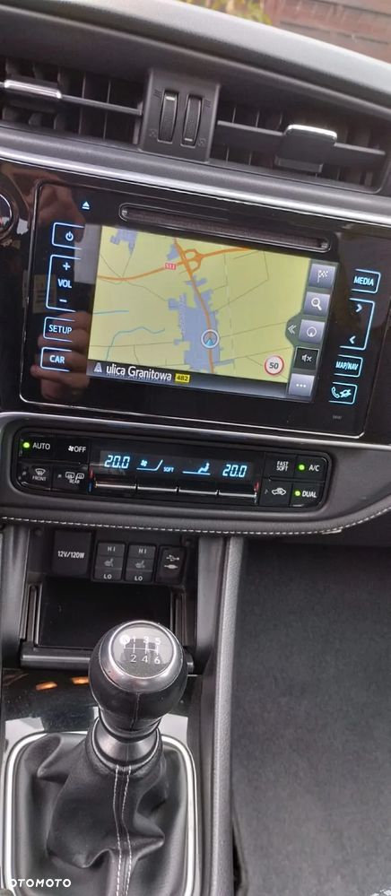 Toyota Corolla 1.6 Prestige - 5