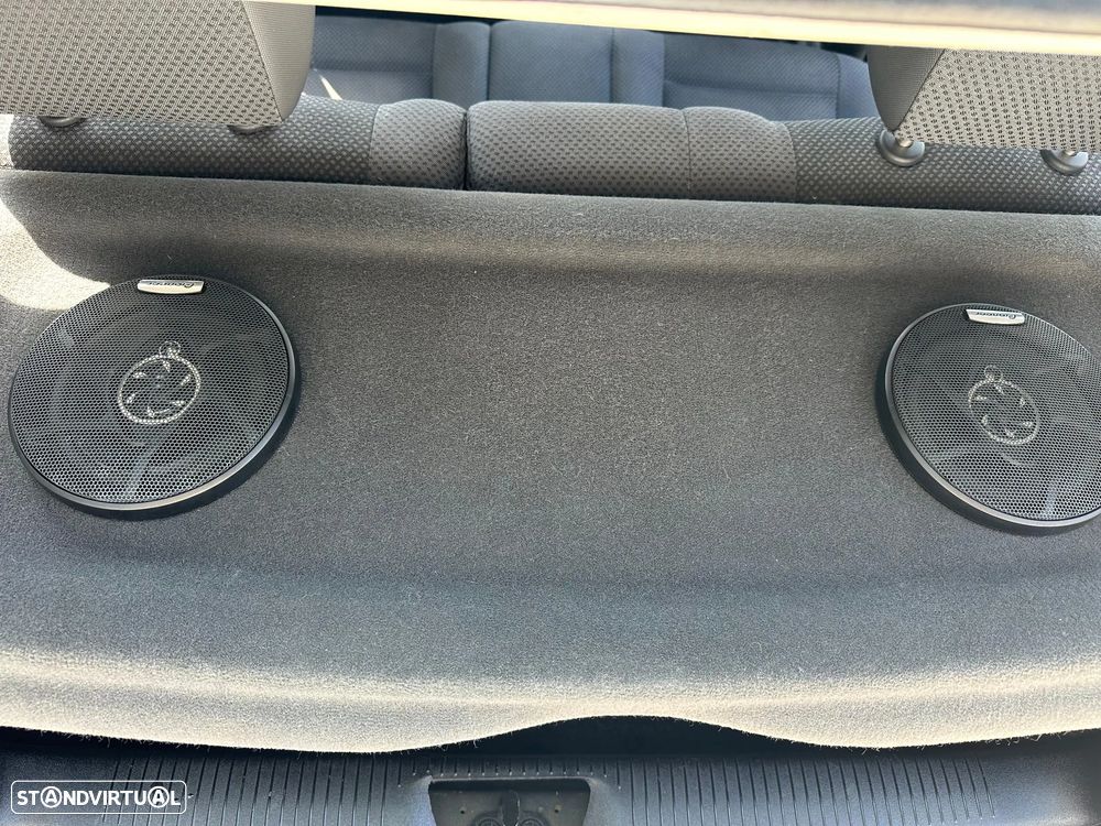 VW Polo 1.0 Conceptline - 22