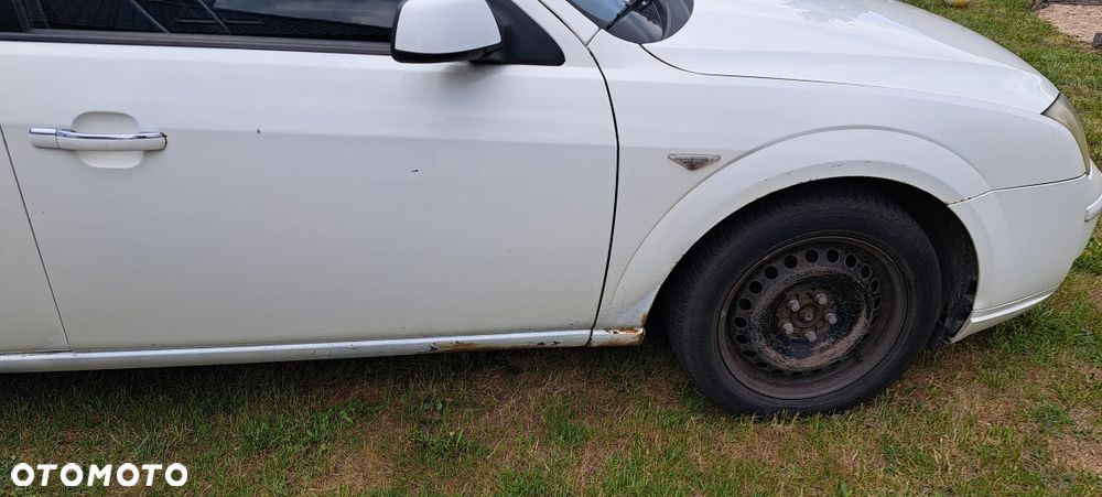 Ford Mondeo - 7