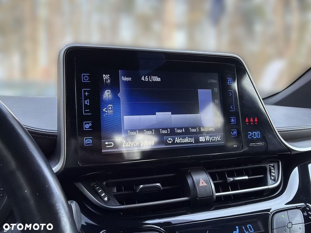 Toyota C-HR 1.8 Hybrid Prestige - 12