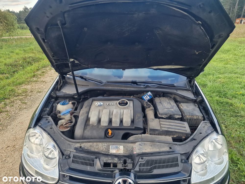 Volkswagen Golf 1.9 TDI DPF Tour - 8