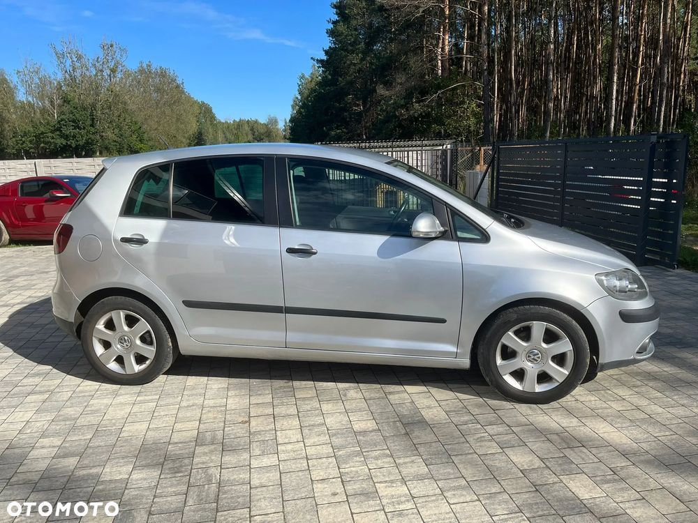 Volkswagen Golf Plus - 13