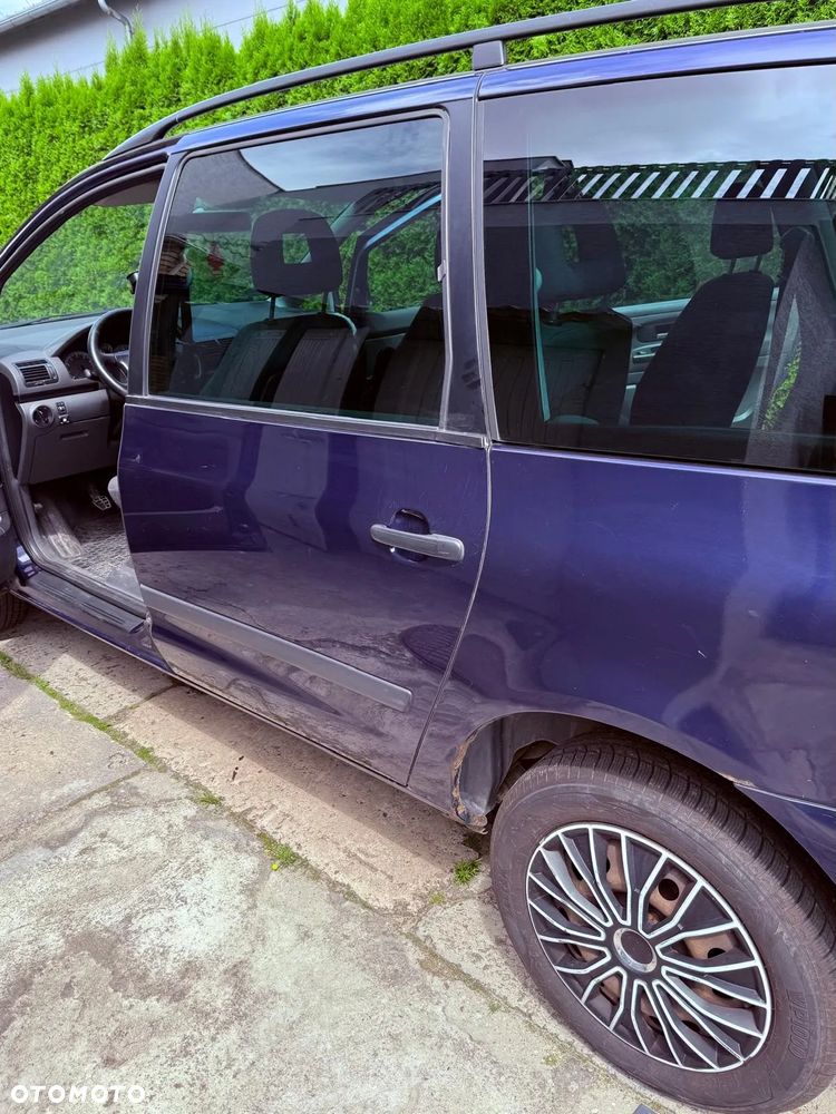 Volkswagen Sharan - 9