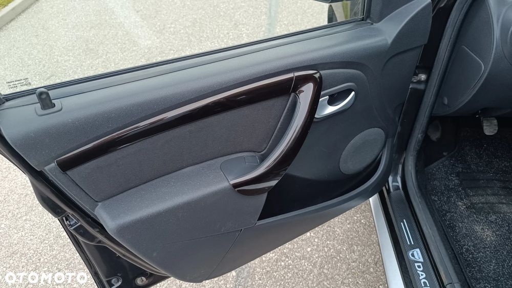 Dacia Duster dCi 110 FAP 4x2 Prestige - 24