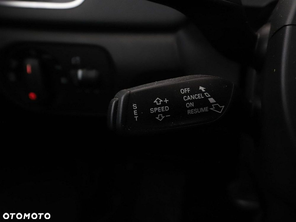 Audi Q3 1.4 TFSI S tronic - 30