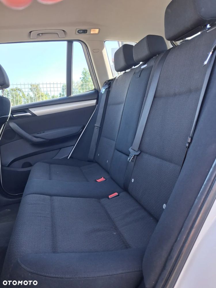 BMW X3 xDrive20d - 15