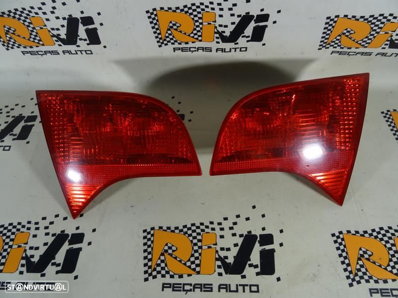 Farolim Esquerdo Audi A4 Avant (8Ed, B7)  Farolim Da Mala Esquerdo Aud - 1