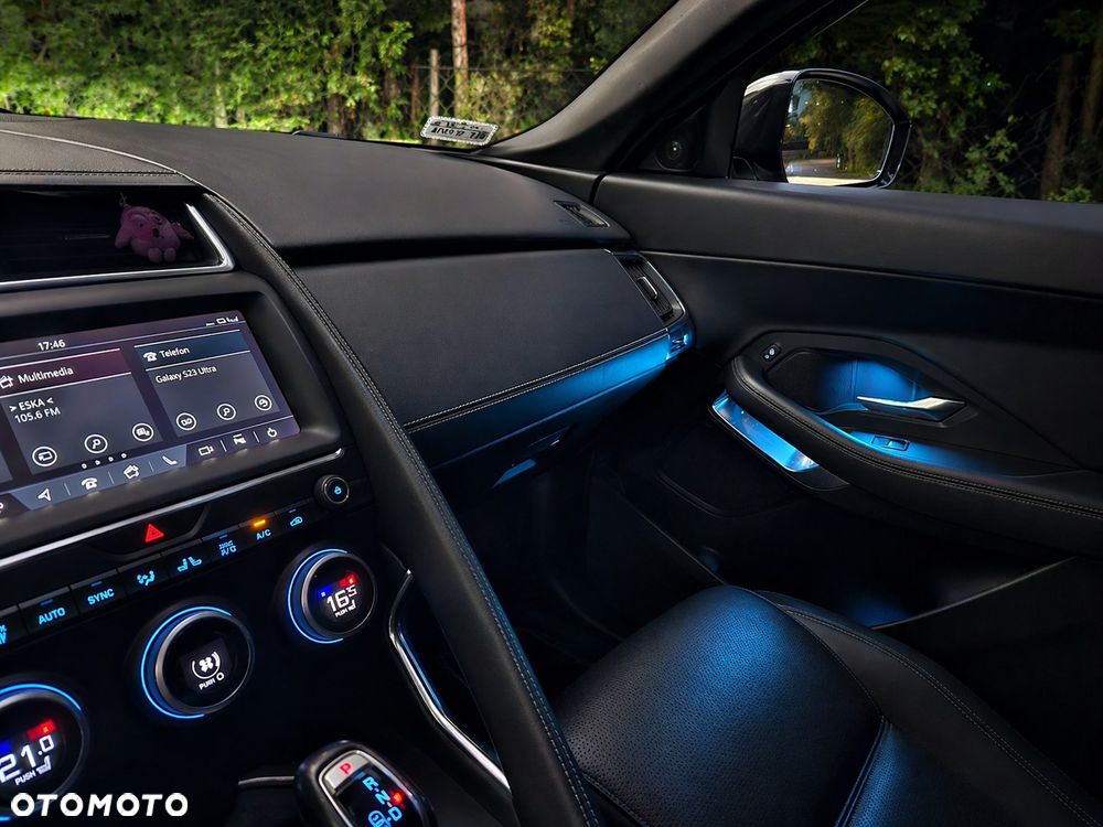 Jaguar E-Pace 2.0 i4D AWD R-Dynamic S - 13