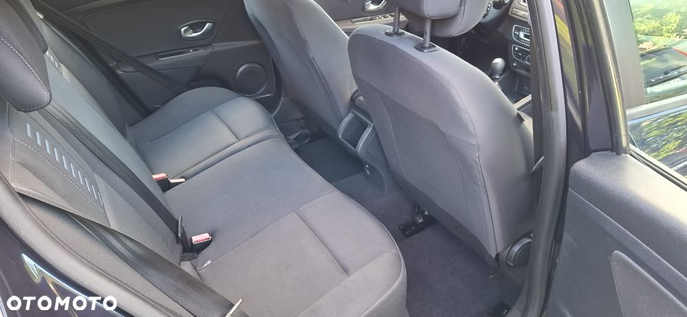 Renault Megane 1.6 16V 110 Expression - 11