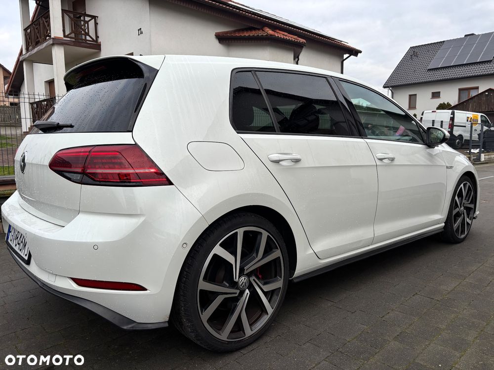 Volkswagen Golf 2.0 TDI BMT GTD - 17