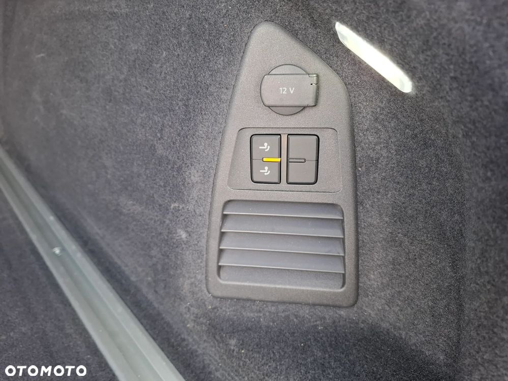 Volkswagen Touareg 3.0 V6 TDI 4Motion Elegance - 16