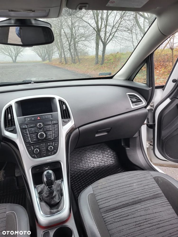 Opel Astra 1.6 ECOTEC DI Turbo ecoFLEX Start/Stop Exklusiv - 21