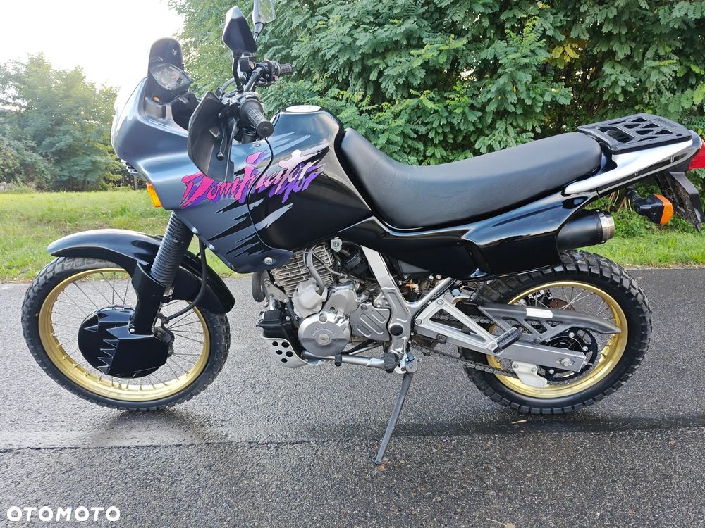 Honda NX - 16
