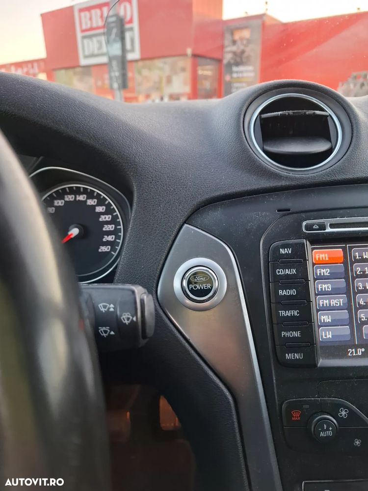 Ford Mondeo - 16