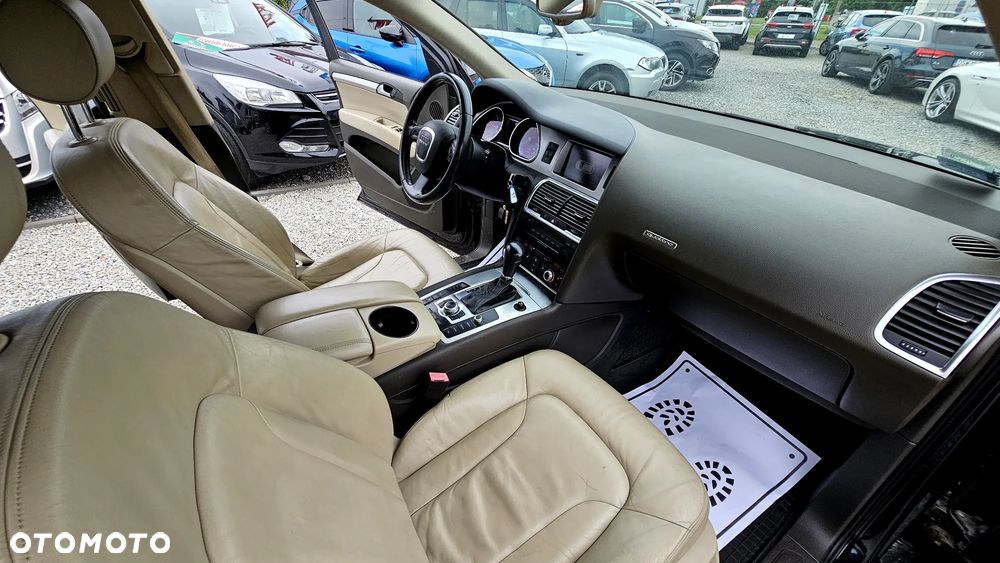 Audi Q7 - 26