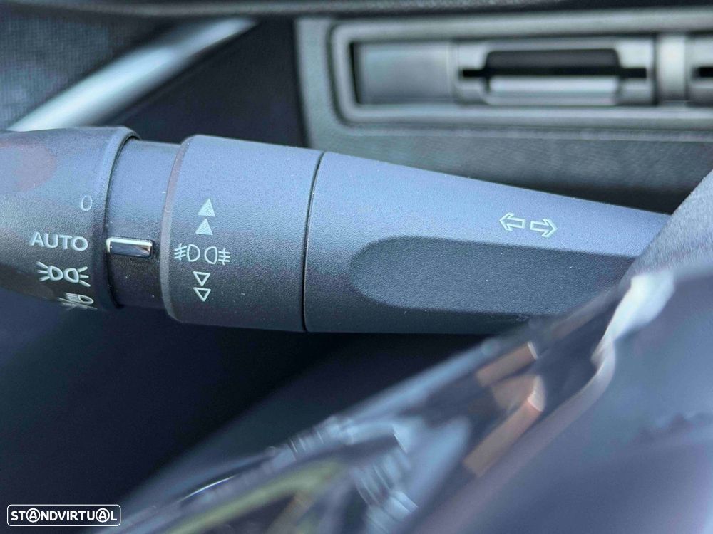 Peugeot 5008 1.5 BlueHDi GT Line - 35