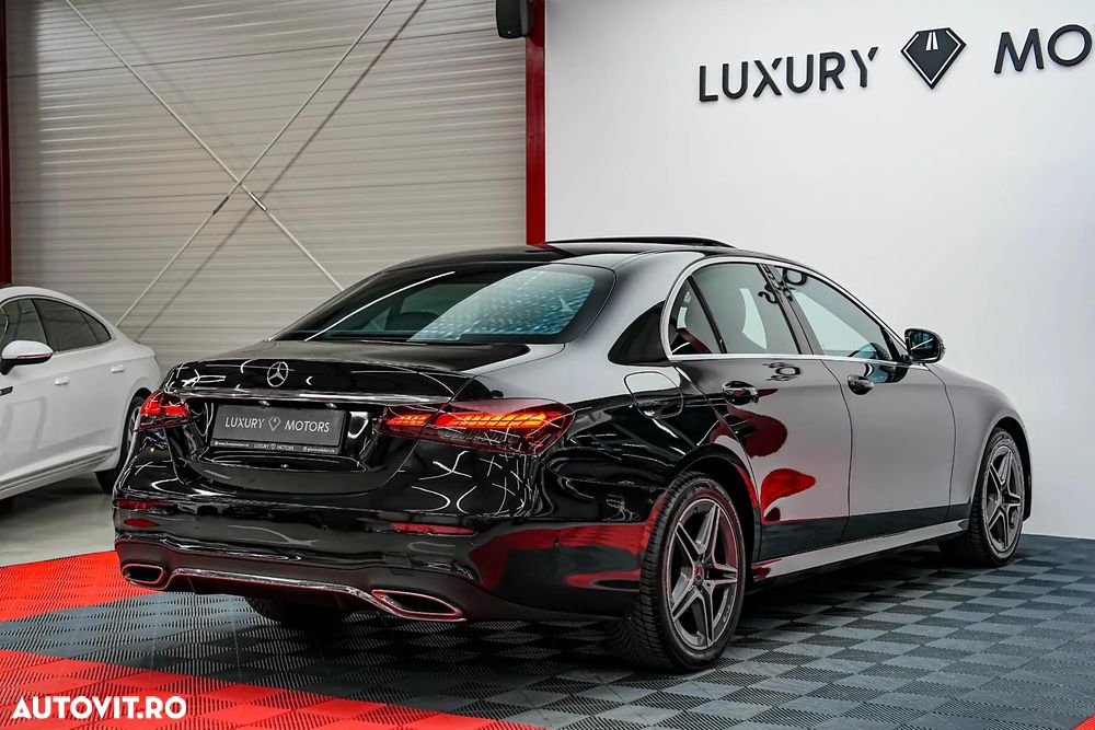Mercedes-Benz E 300 d 4MATIC MHEV - 12