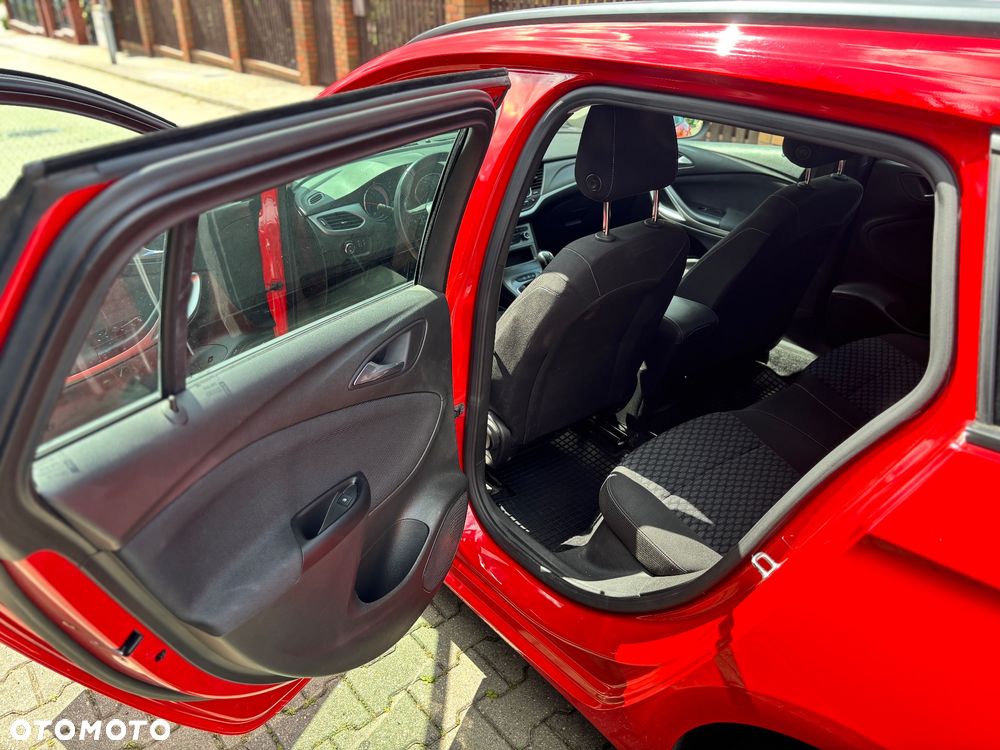 Opel Astra 1.6 CDTI Dynamic S&S - 15