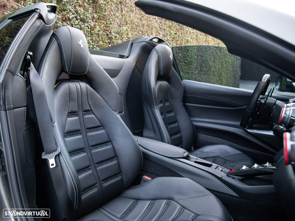 Ferrari 812 GTS Standard - 25