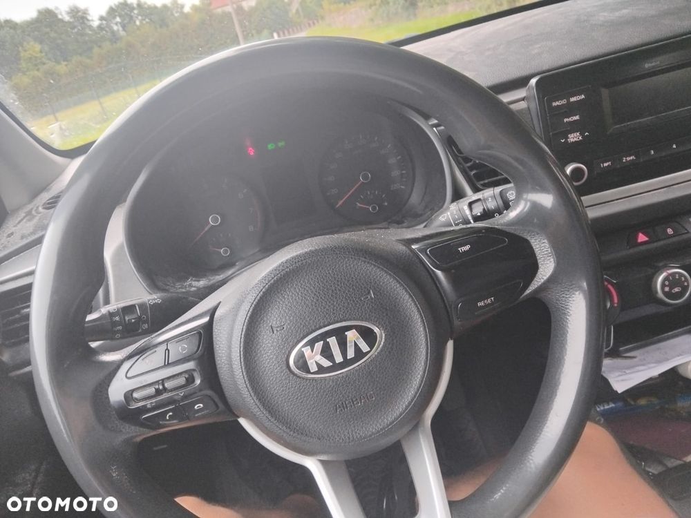 Kia Rio 1.2 Business Line Plus - 6