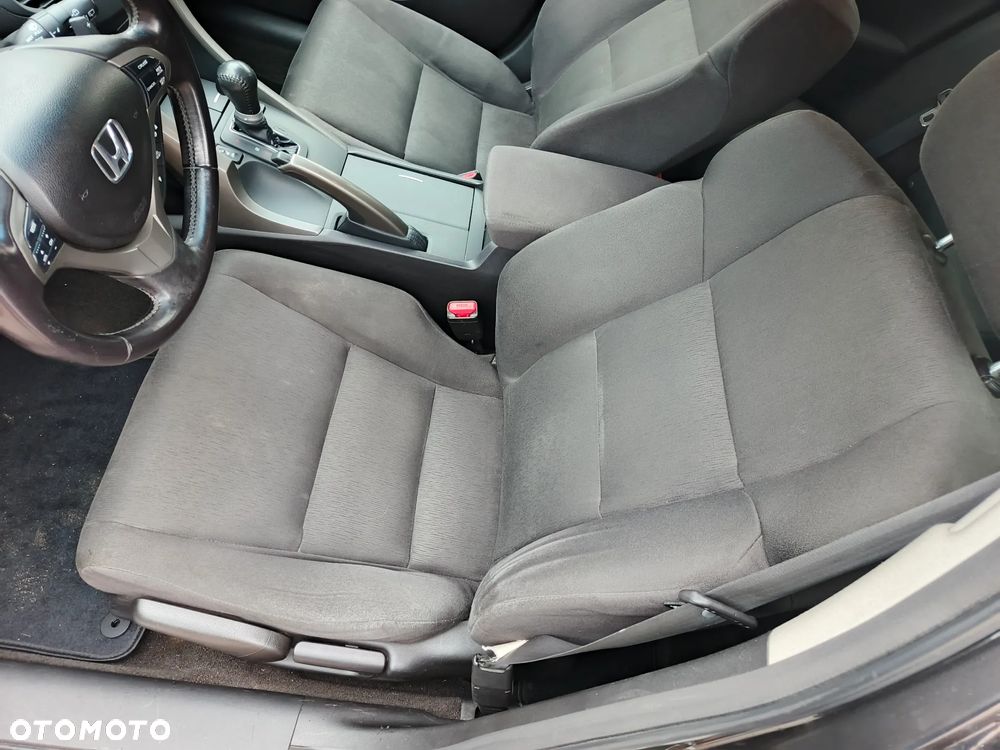 Honda Accord 2.2d Elegance - 14