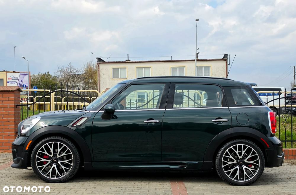 MINI John Cooper Works ALL4 - 4