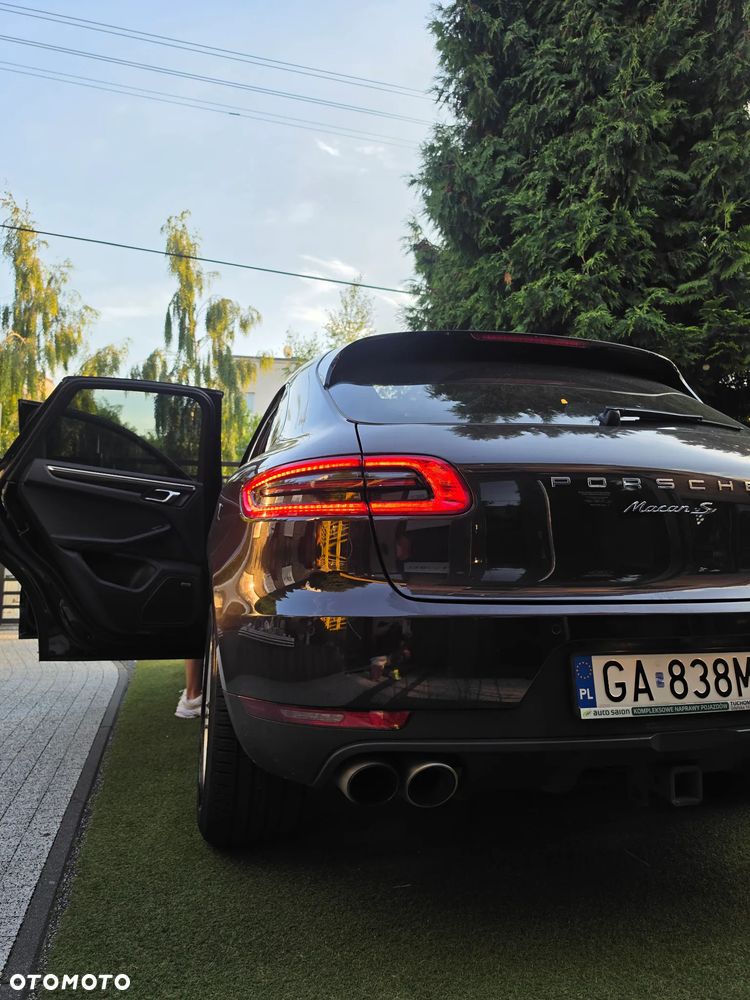 Porsche Macan - 2