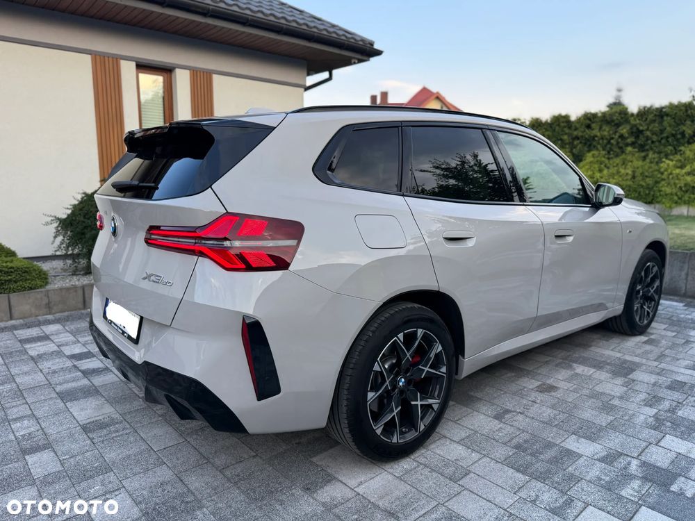 BMW X3 xDrive20 mHEV - 4