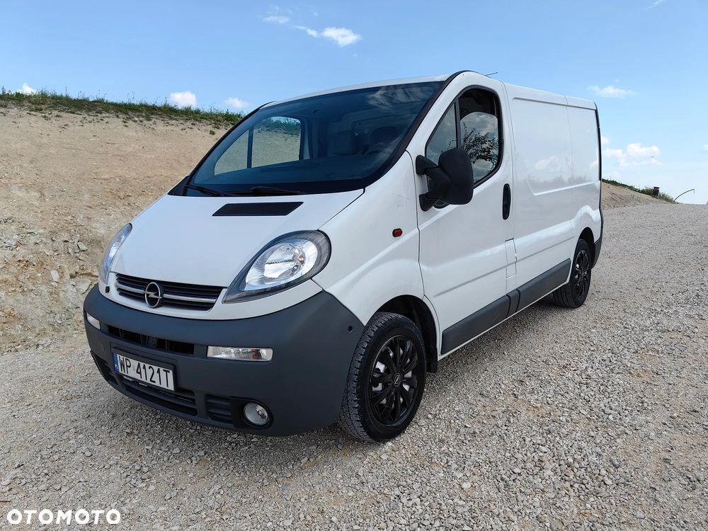 Opel VIVARO - 2