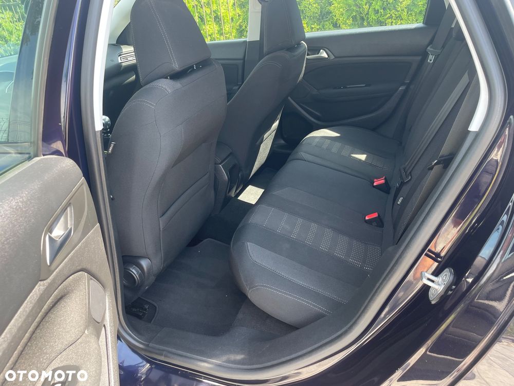 Peugeot 308 - 9