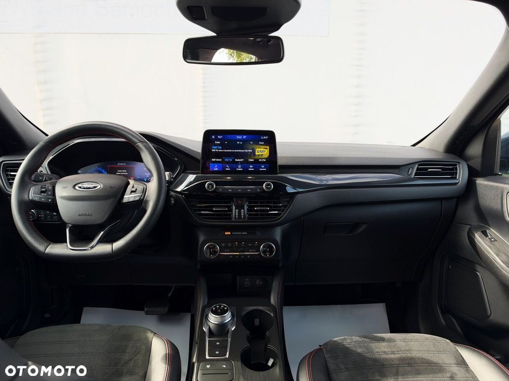 Ford Kuga 2.5 FHEV AWD ST-Line X - 29