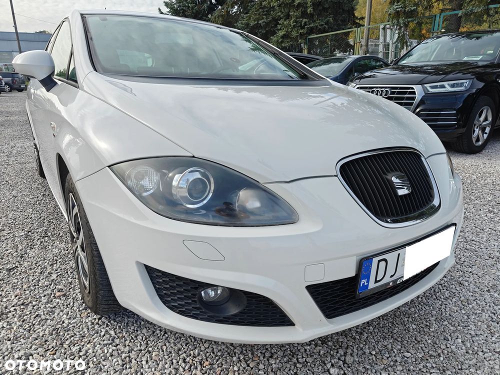 Seat Leon 2.0 TDI DPF Style Copa - 23