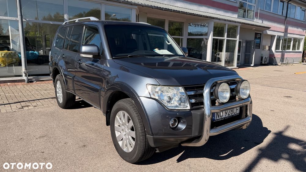 Mitsubishi Pajero 3.8 V6 Instyle - 7